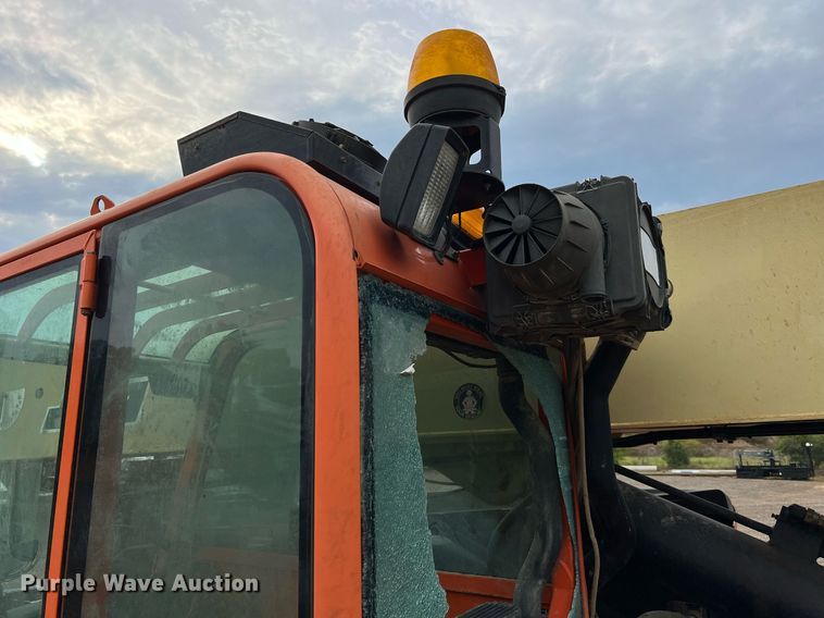 image for item DQ2204 2013 JLG G10-43A  telehandler