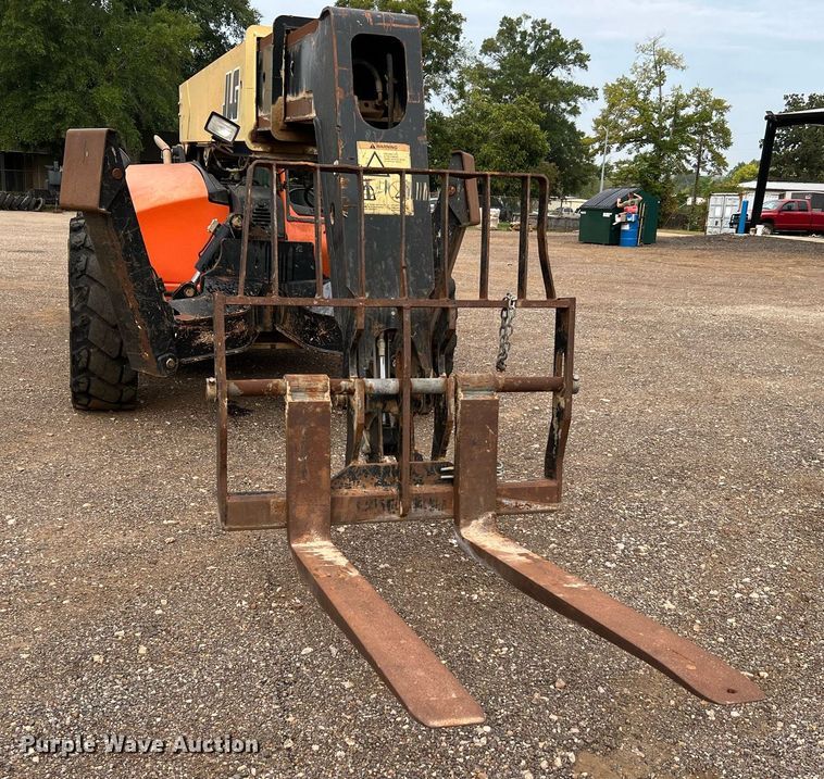 image for item DQ2204 2013 JLG G10-43A  telehandler
