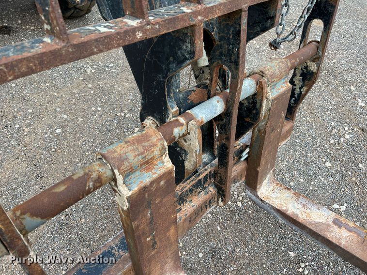 image for item DQ2204 2013 JLG G10-43A  telehandler