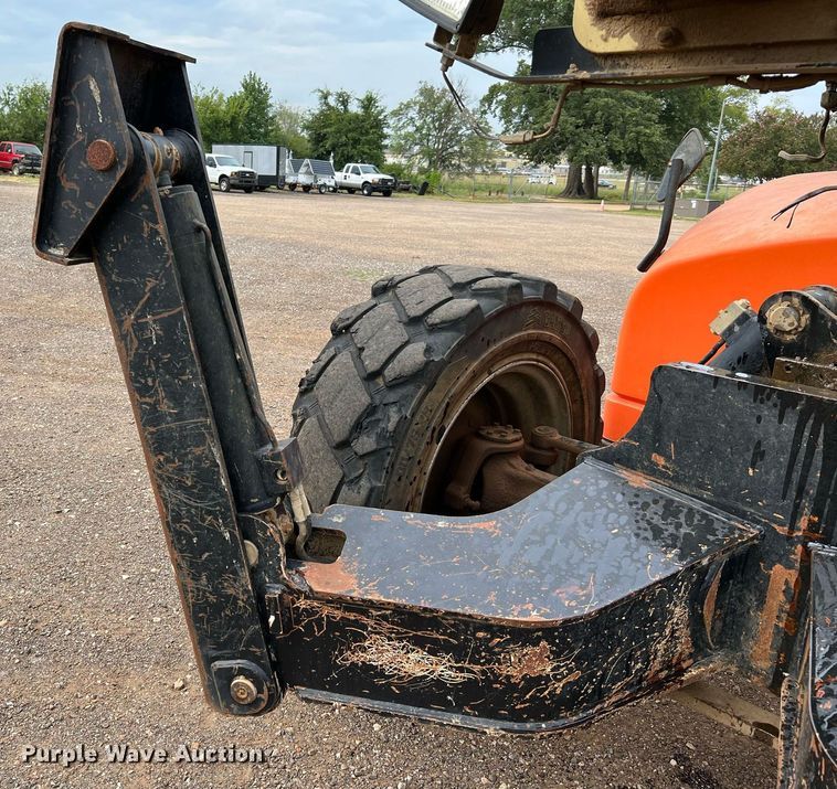 image for item DQ2204 2013 JLG G10-43A  telehandler