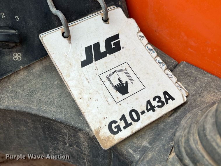 image for item DQ2204 2013 JLG G10-43A  telehandler