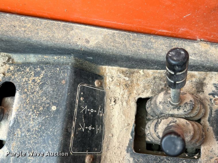 image for item DQ2204 2013 JLG G10-43A  telehandler