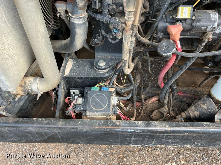 image for item DQ2204 2013 JLG G10-43A  telehandler