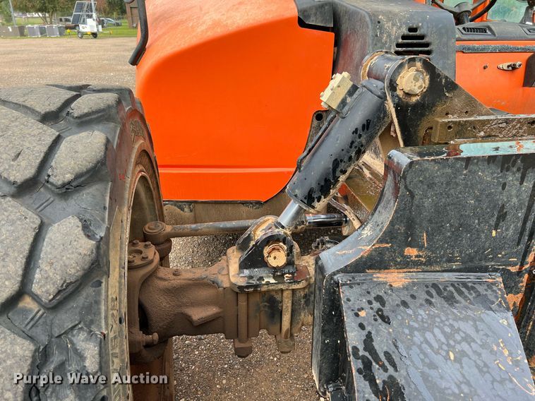image for item DQ2204 2013 JLG G10-43A  telehandler
