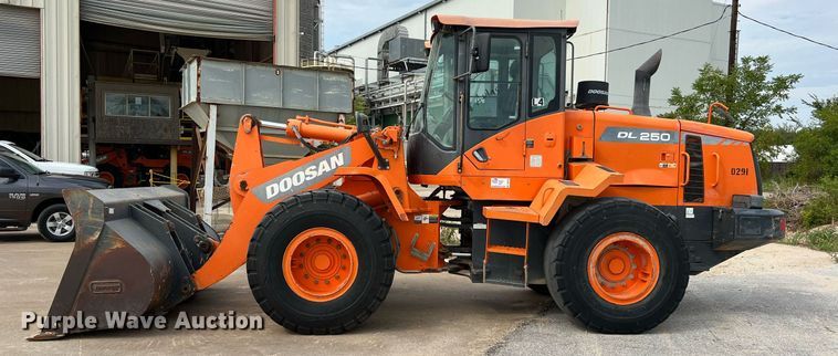 image for item DQ2205 2014 Doosan DL250-3  wheel loader