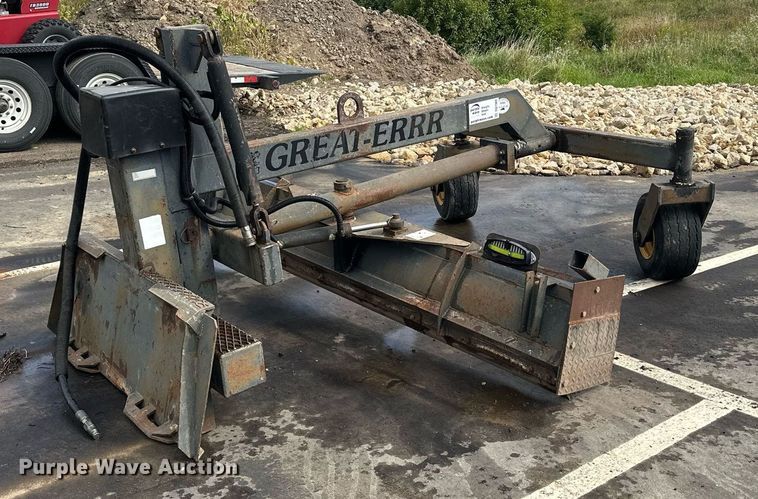 image for item DQ7369 Great-Errr skid steer grader