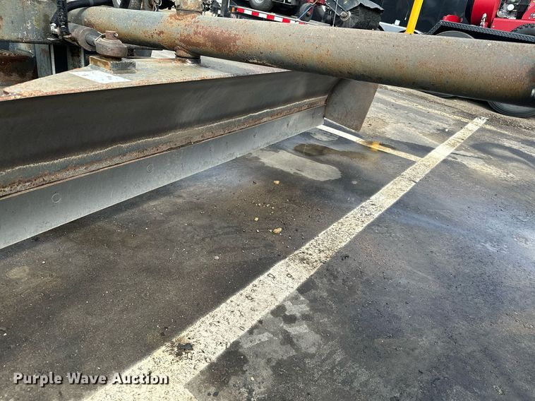 image for item DQ7369 Great-Errr skid steer grader