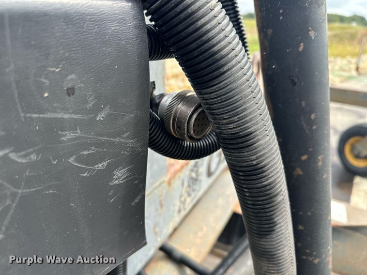 image for item DQ7369 Great-Errr skid steer grader