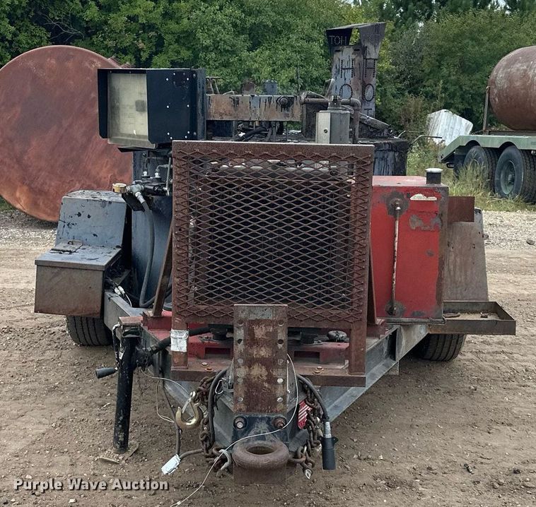 image for item DQ7370 2000 Cimline 275 melter applicator