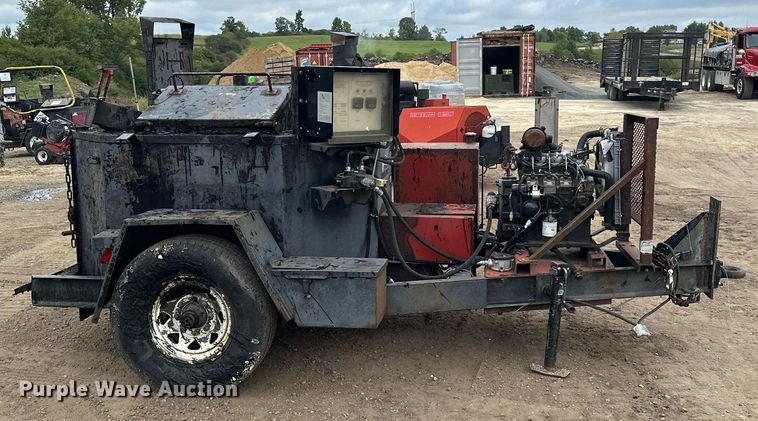 image for item DQ7370 2000 Cimline 275 melter applicator