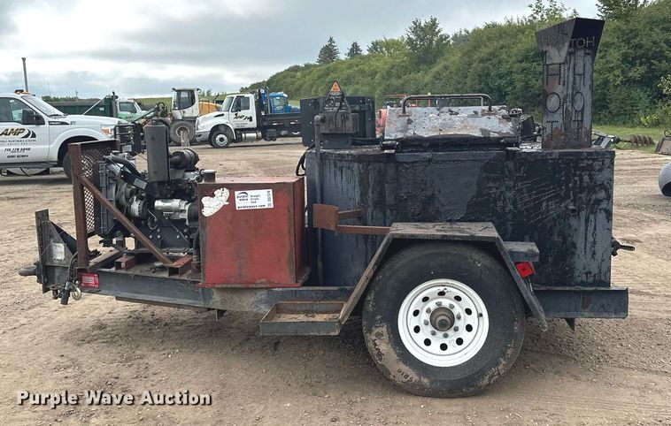 image for item DQ7370 2000 Cimline 275 melter applicator