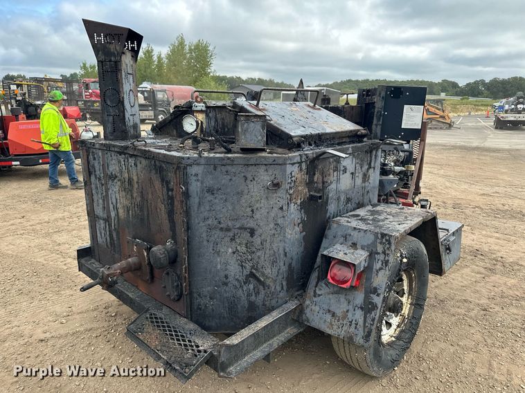 image for item DQ7370 2000 Cimline 275 melter applicator