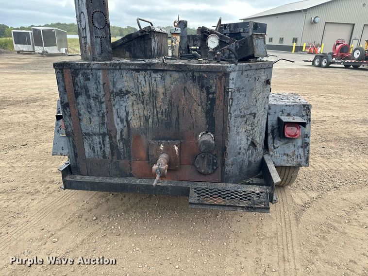 image for item DQ7370 2000 Cimline 275 melter applicator