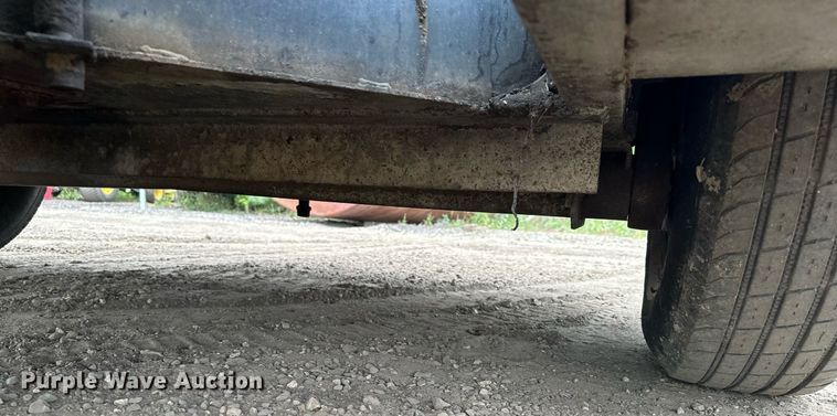 image for item DQ7370 2000 Cimline 275 melter applicator