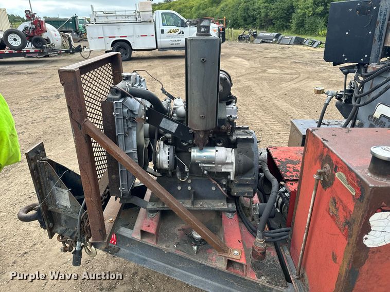 image for item DQ7370 2000 Cimline 275 melter applicator