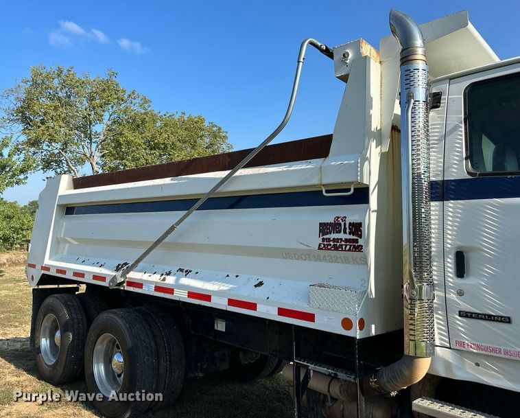 image for item DS2294 2008 Sterling LT9500  dump truck