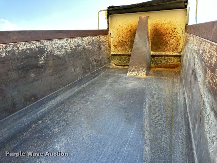 image for item DS2294 2008 Sterling LT9500  dump truck