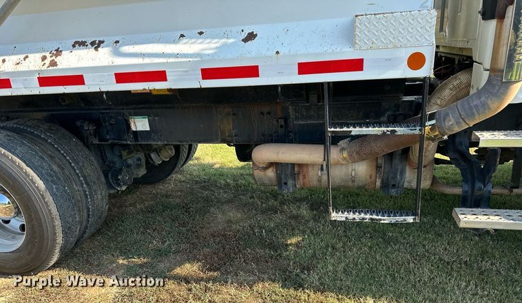 image for item DS2294 2008 Sterling LT9500  dump truck