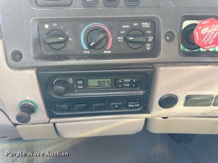 image for item DS2294 2008 Sterling LT9500  dump truck