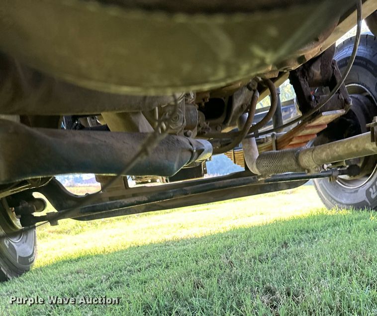 image for item DS2294 2008 Sterling LT9500  dump truck