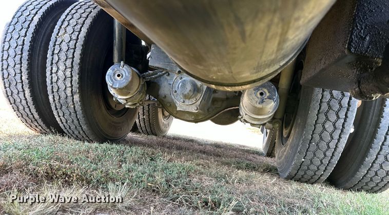 image for item DS2294 2008 Sterling LT9500  dump truck