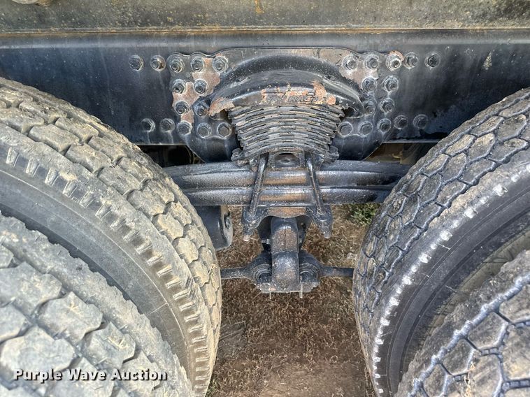 image for item DS2294 2008 Sterling LT9500  dump truck