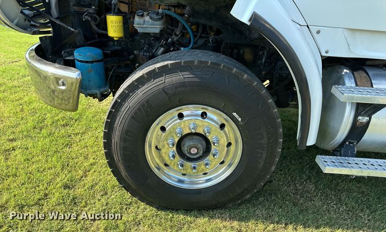 image for item DS2294 2008 Sterling LT9500  dump truck