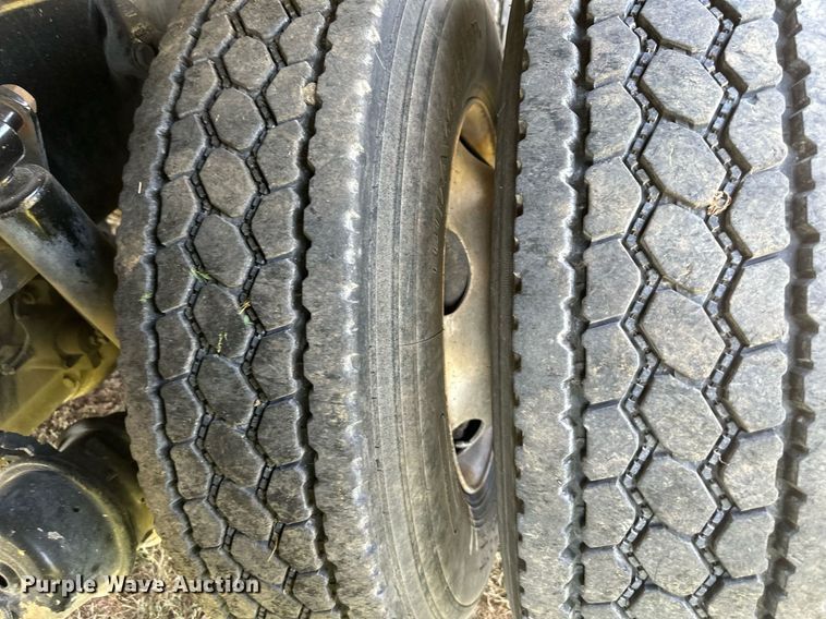 image for item DS2294 2008 Sterling LT9500  dump truck