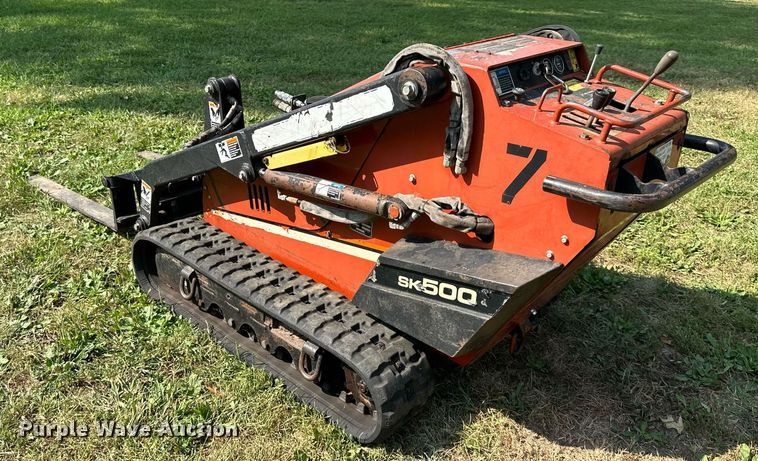 image for item DS2306 2004 Ditch Witch SK500  compact utility loader