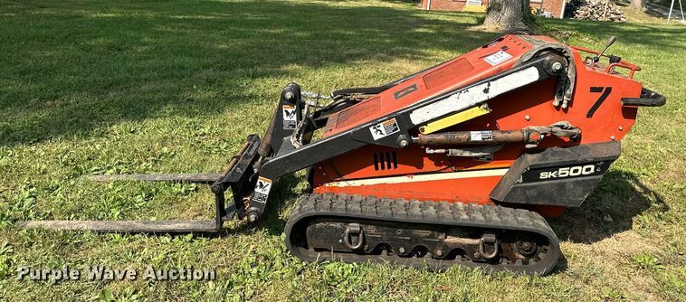 image for item DS2306 2004 Ditch Witch SK500  compact utility loader