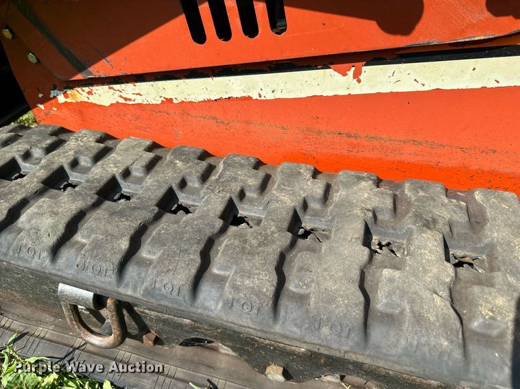 image for item DS2306 2004 Ditch Witch SK500  compact utility loader