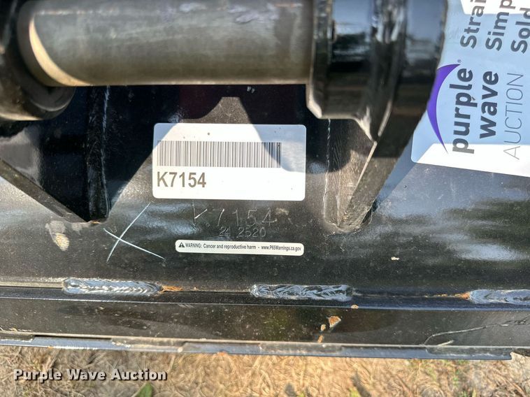 image for item DS2309 Kubota  excavator bucket