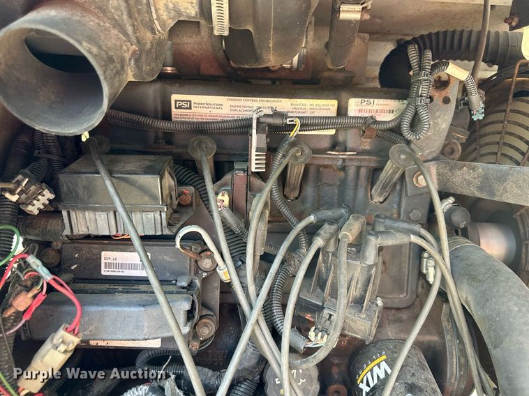 image for item DS2310 2015 Bandit 200UC  wood chipper