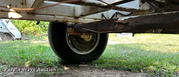 image for item DS2310 2015 Bandit 200UC  wood chipper