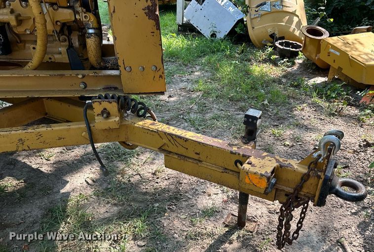 image for item DS2311 1999 Bandit 150  wood chipper