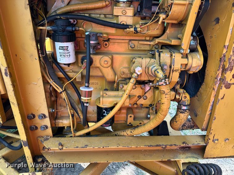 image for item DS2311 1999 Bandit 150  wood chipper