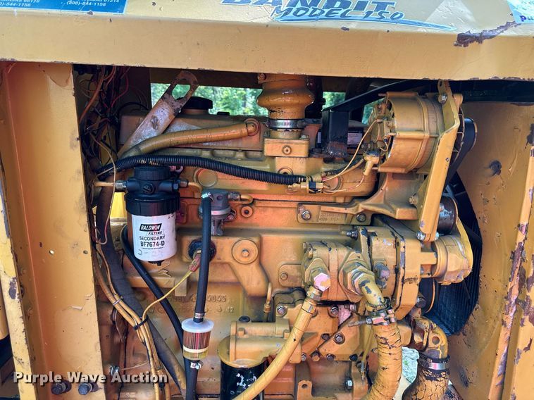 image for item DS2311 1999 Bandit 150  wood chipper