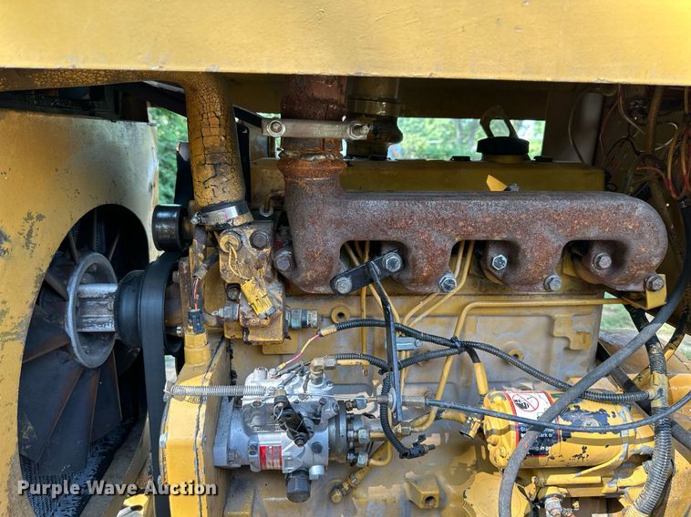 image for item DS2311 1999 Bandit 150  wood chipper