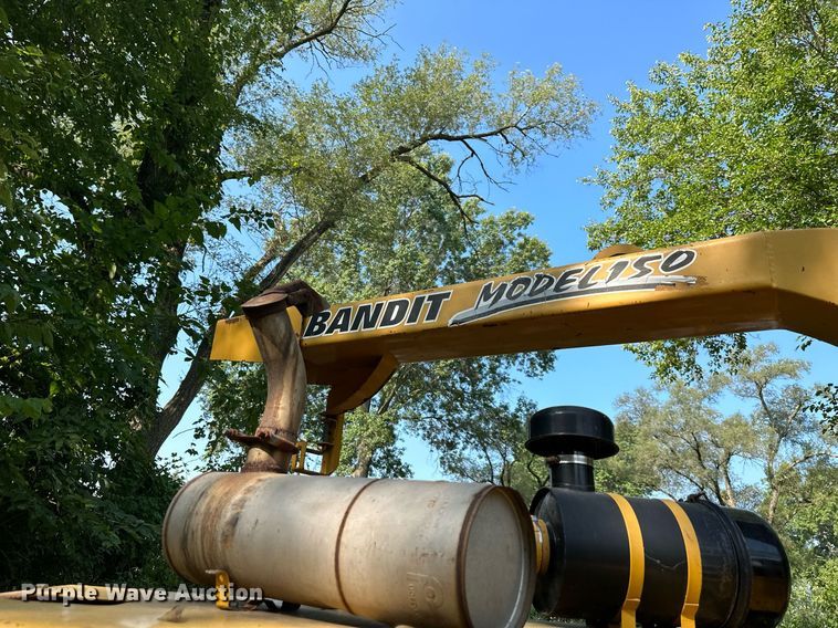 image for item DS2311 1999 Bandit 150  wood chipper