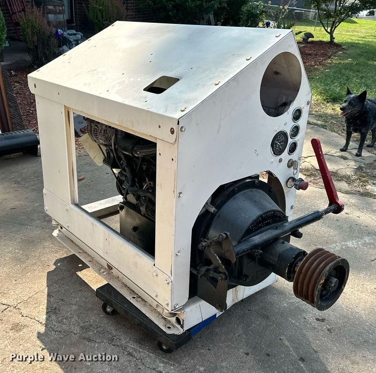 image for item DS2328 Kubota V3300-DI-T-ES02  engine