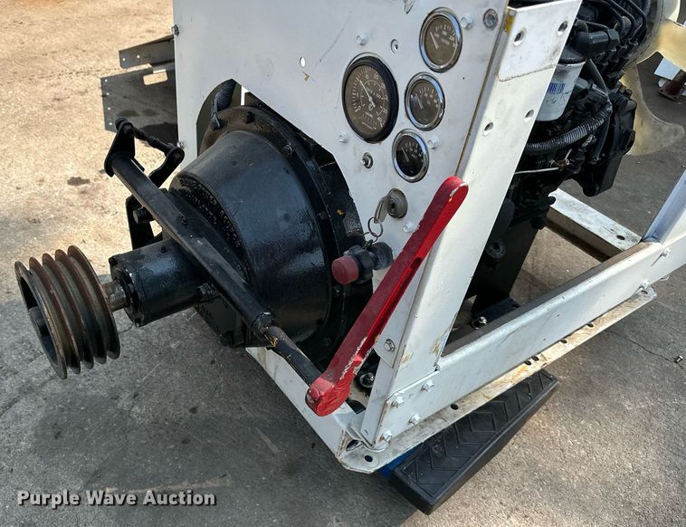 image for item DS2328 Kubota V3300-DI-T-ES02  engine