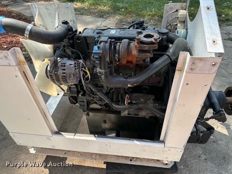 image for item DS2328 Kubota V3300-DI-T-ES02  engine