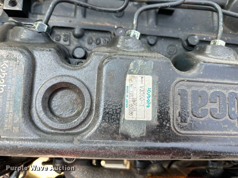 image for item DS2328 Kubota V3300-DI-T-ES02  engine