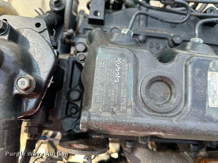 image for item DS2328 Kubota V3300-DI-T-ES02  engine
