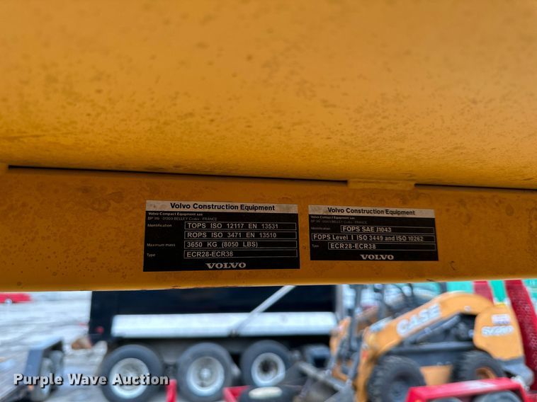 image for item DS2332 2011 Volvo ECR38  mini excavator