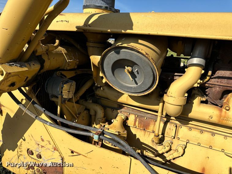 image for item DS2341 1971 Caterpillar D8H crawler tractor