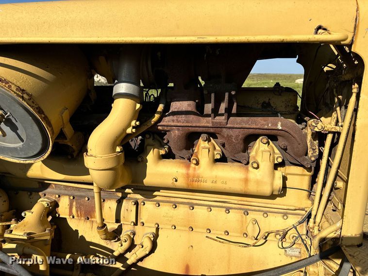 image for item DS2341 1971 Caterpillar D8H crawler tractor