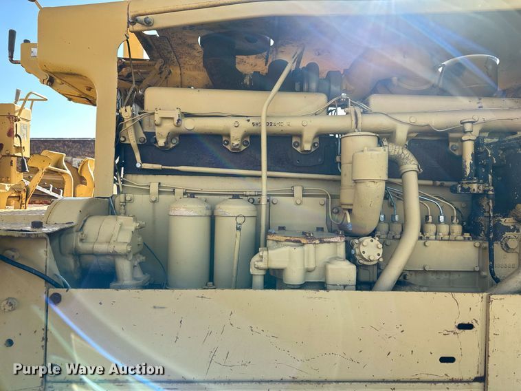 image for item DS2341 1971 Caterpillar D8H crawler tractor