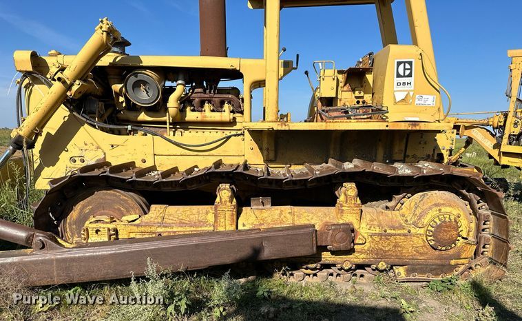 image for item DS2341 1971 Caterpillar D8H crawler tractor