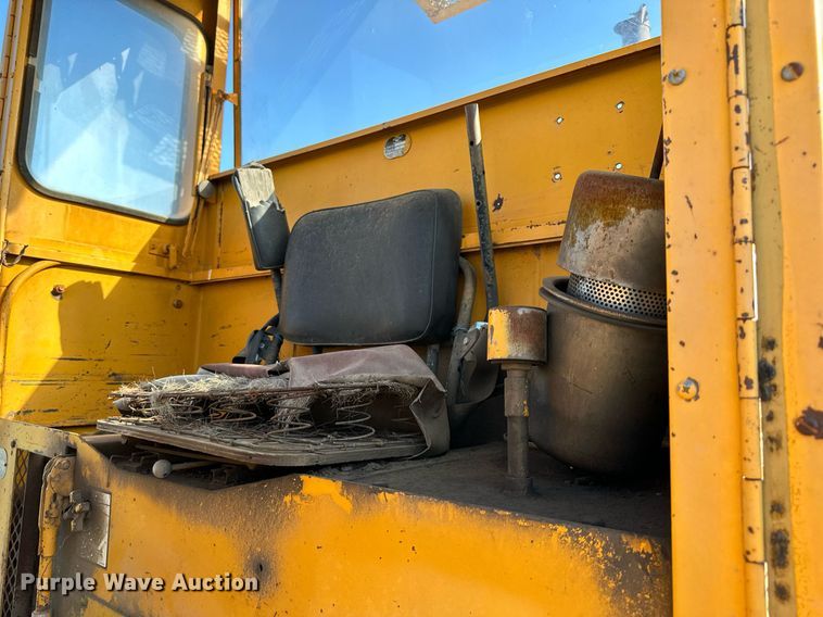 image for item DS2342 Galion T500 motor grader